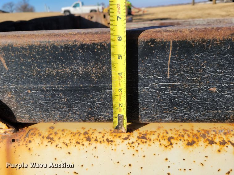 image for item DM8170 Heil SL5YD10  dump bed