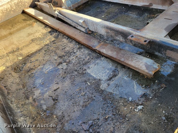 image for item DM8170 Heil SL5YD10  dump bed