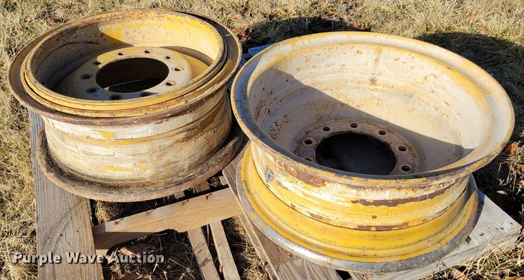 image for item DM8171 (2) wheels