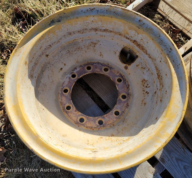 image for item DM8171 (2) wheels