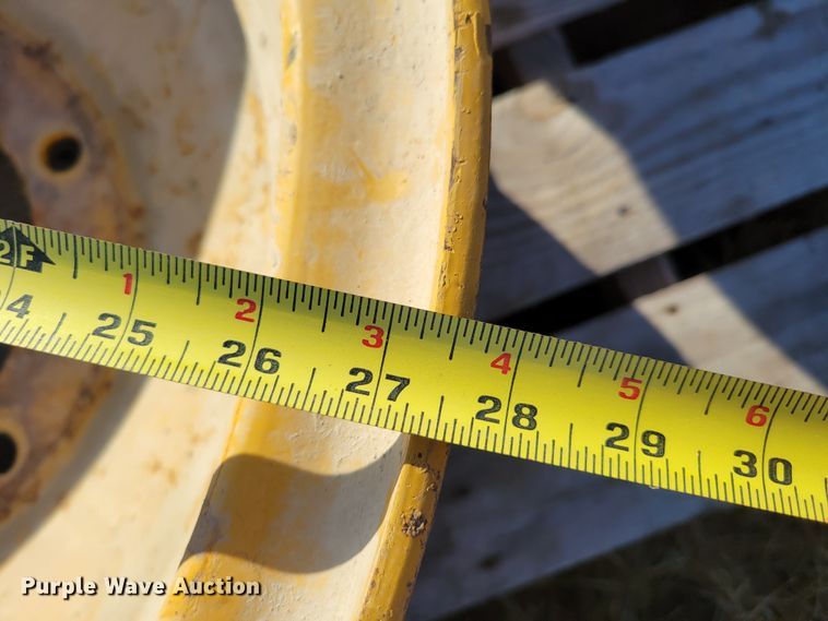 image for item DM8171 (2) wheels