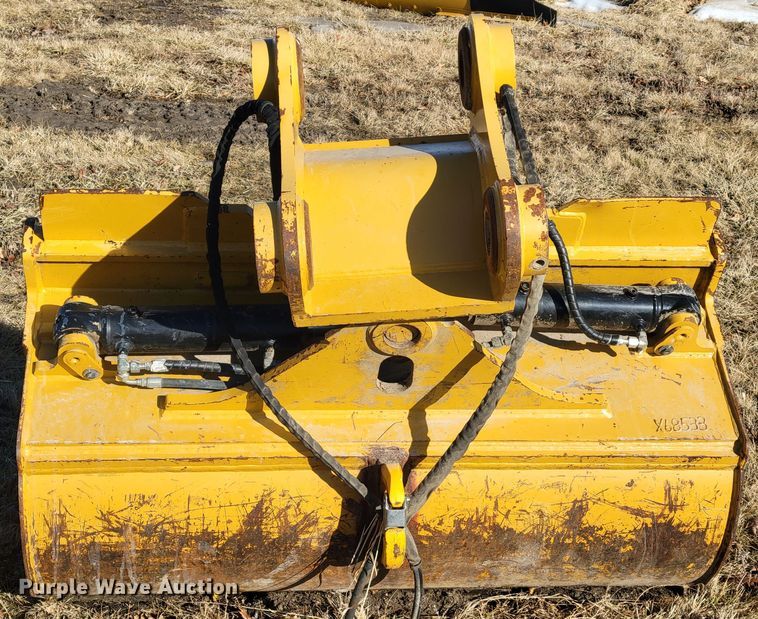 image for item DM8172 2018 Caterpillar  excavator bucket