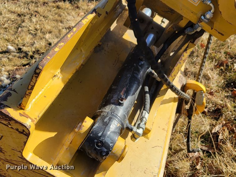 image for item DM8172 2018 Caterpillar  excavator bucket