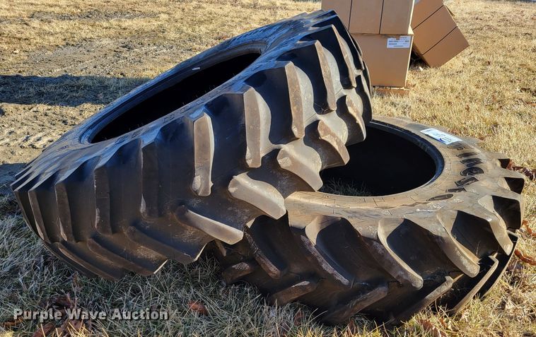 image for item DM8173 (2) 480/85R34 tires