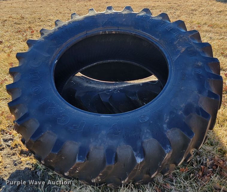 image for item DM8173 (2) 480/85R34 tires