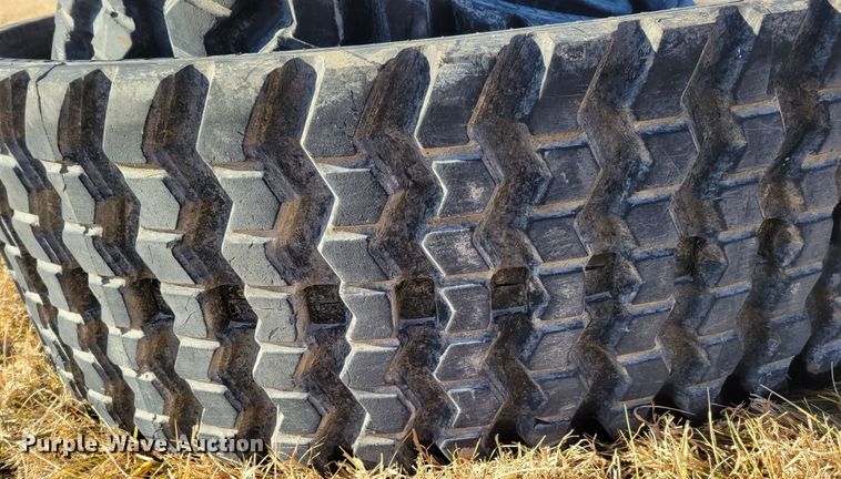 image for item DM8174 (2) 18" W skid steer tracks