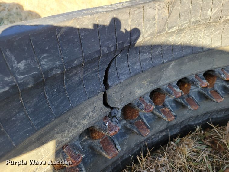 image for item DM8174 (2) 18" W skid steer tracks