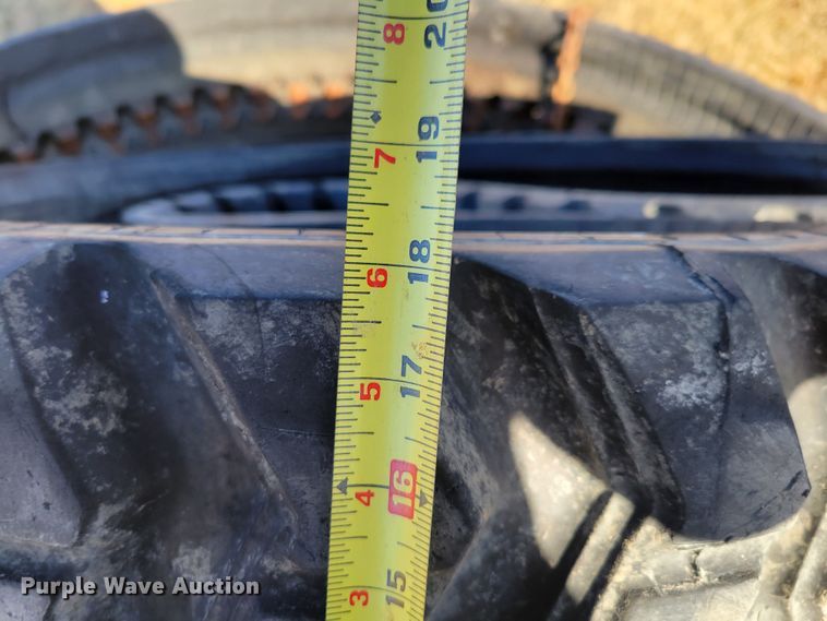 image for item DM8174 (2) 18" W skid steer tracks