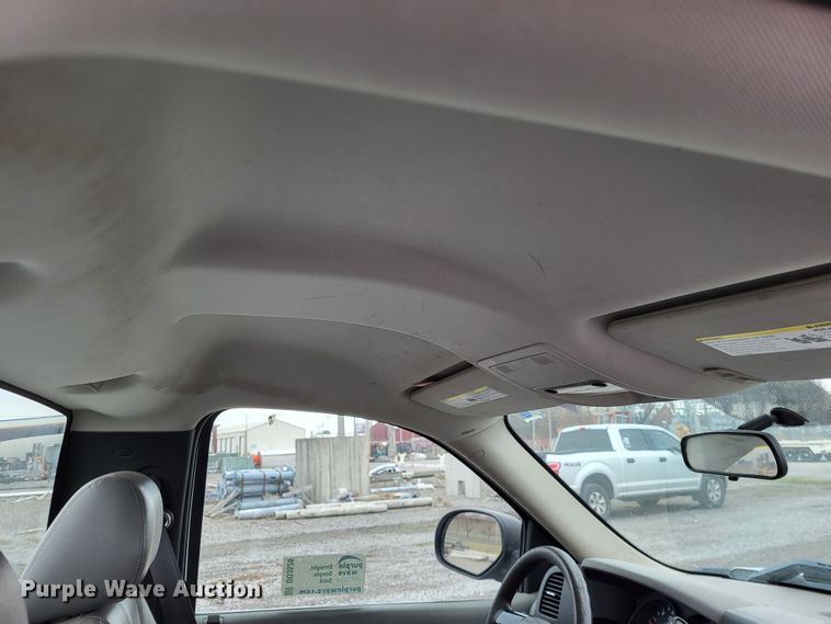 image for item DO3526 2011 Chevrolet Silverado 1500 pickup truck