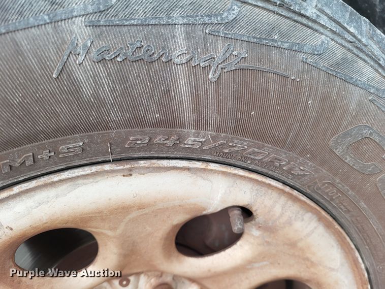 image for item DO3526 2011 Chevrolet Silverado 1500 pickup truck