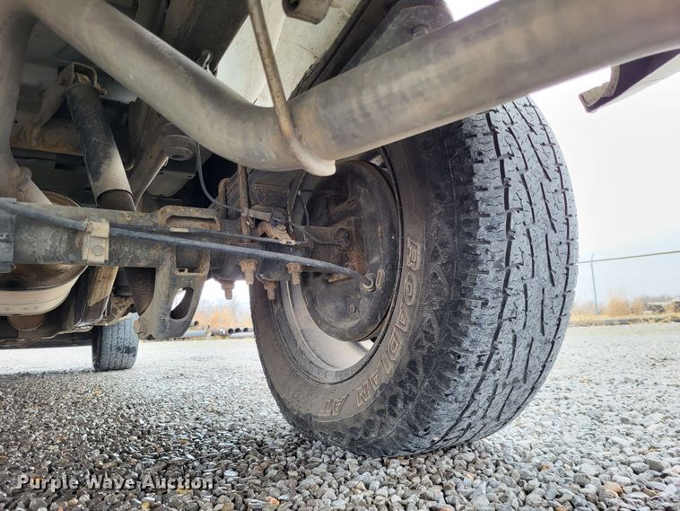 image for item DO3526 2011 Chevrolet Silverado 1500 pickup truck