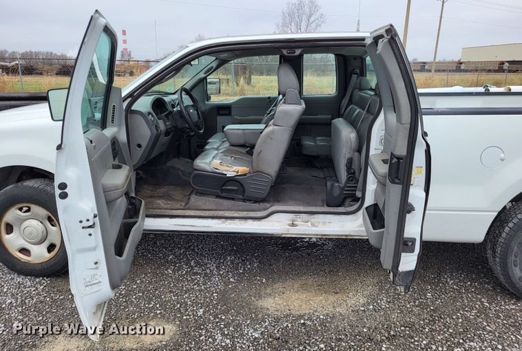 image for item DO3527 2007 Ford F150 XL  SuperCab pickup truck