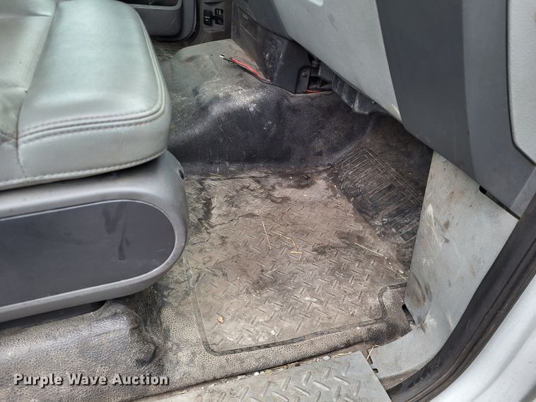 image for item DO3527 2007 Ford F150 XL  SuperCab pickup truck