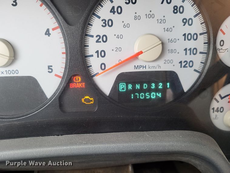 image for item DO3528 2010 Dodge Ram 5500  bucket truck