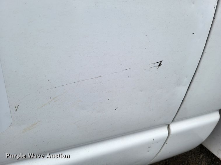 image for item DO3528 2010 Dodge Ram 5500  bucket truck