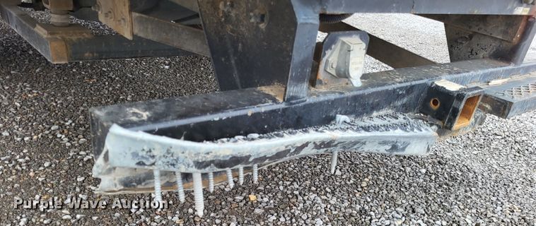 image for item DO3528 2010 Dodge Ram 5500  bucket truck