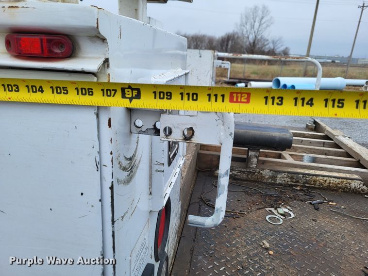 image for item DO3528 2010 Dodge Ram 5500  bucket truck