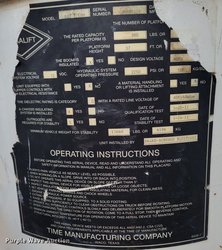 image for item DO3528 2010 Dodge Ram 5500  bucket truck