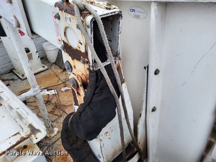 image for item DO3528 2010 Dodge Ram 5500  bucket truck