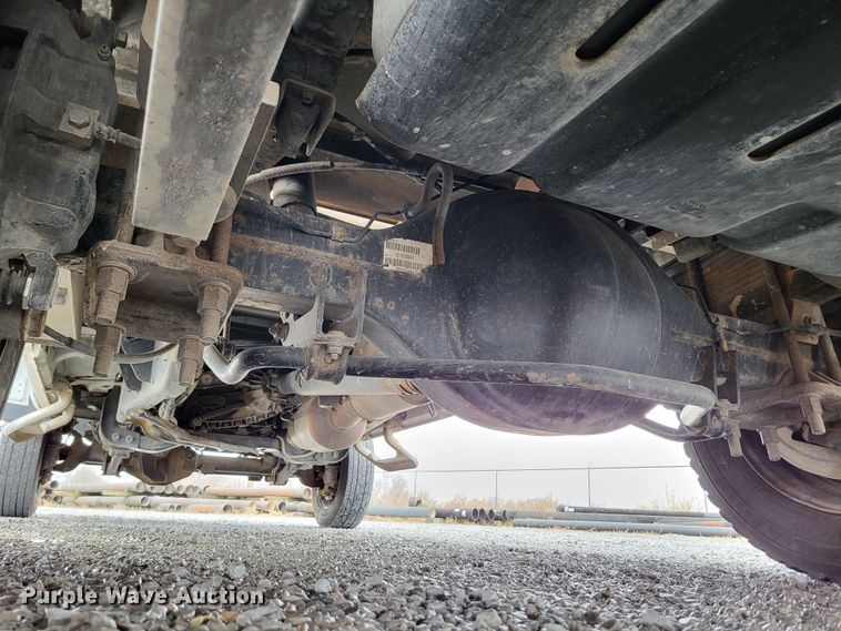 image for item DO3528 2010 Dodge Ram 5500  bucket truck