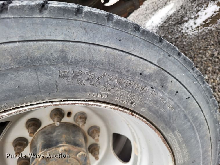 image for item DO3528 2010 Dodge Ram 5500  bucket truck