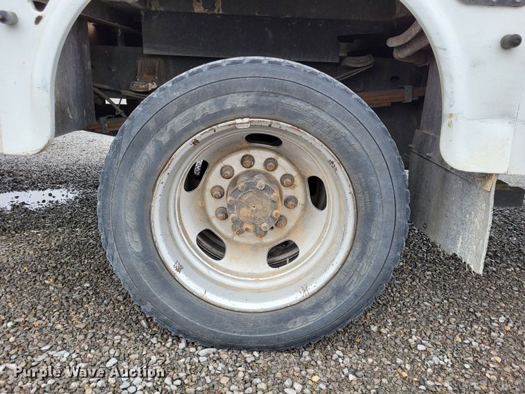 image for item DO3528 2010 Dodge Ram 5500  bucket truck