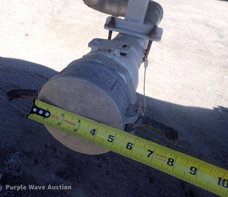 image for item DQ3011 1975 Fruehauf  tank trailer