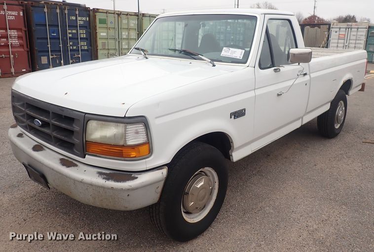 image for item DQ3917 1996 Ford F250 XL  pickup truck