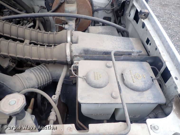 image for item DQ3917 1996 Ford F250 XL  pickup truck