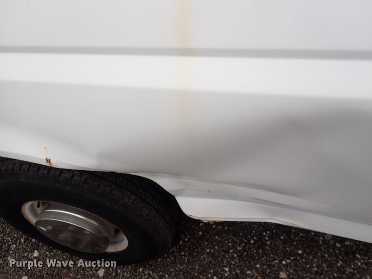 image for item DQ3917 1996 Ford F250 XL  pickup truck