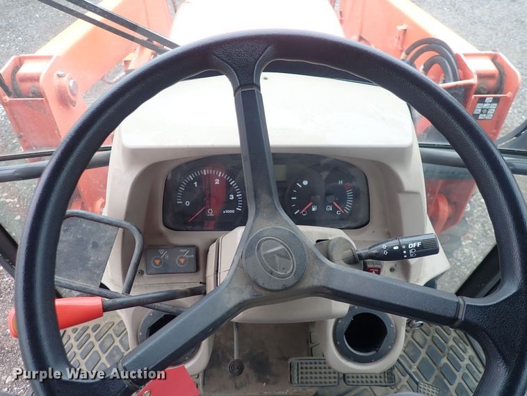 image for item DQ3919 Kubota M6040  tractor