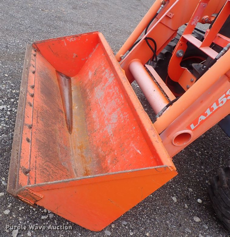 image for item DQ3919 Kubota M6040  tractor