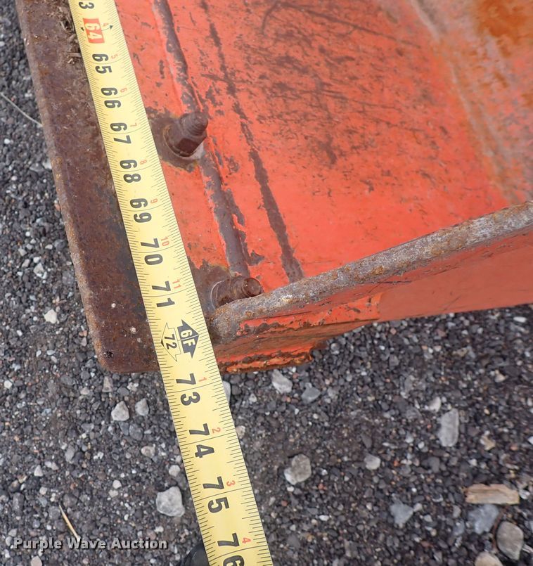 image for item DQ3919 Kubota M6040  tractor