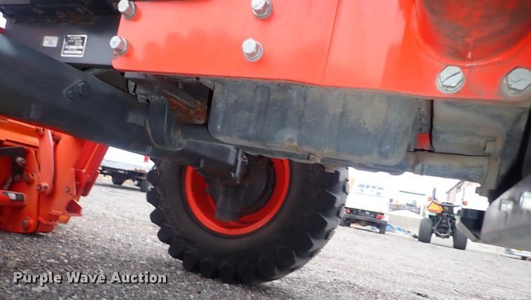 image for item DQ3919 Kubota M6040  tractor