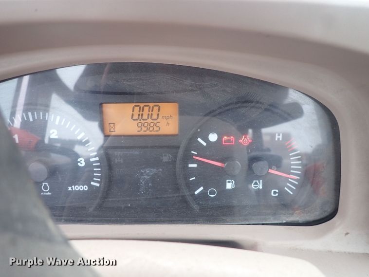 image for item DQ3919 Kubota M6040  tractor