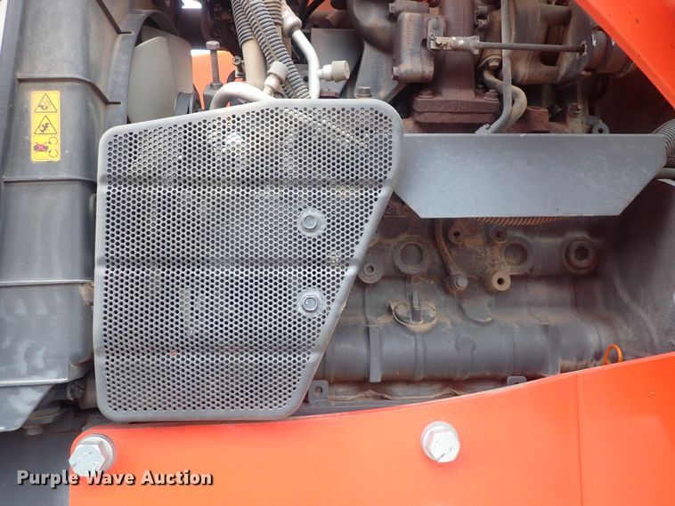 image for item DQ3919 Kubota M6040  tractor