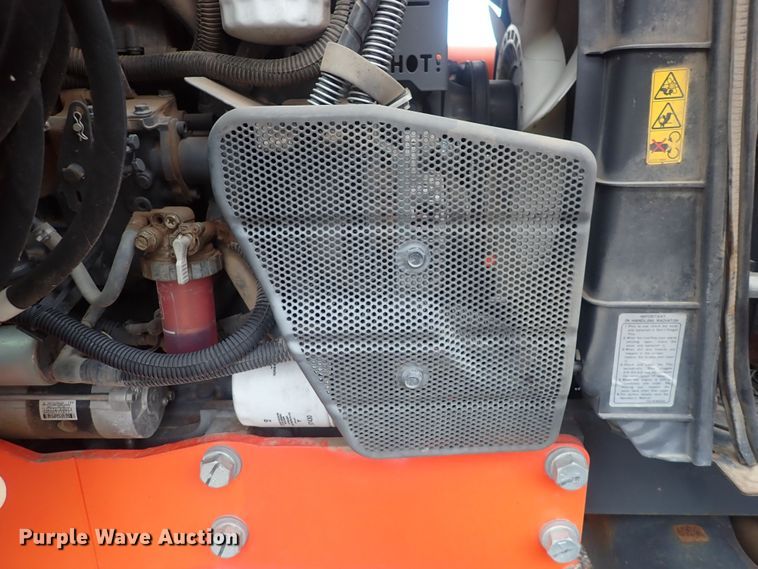 image for item DQ3919 Kubota M6040  tractor