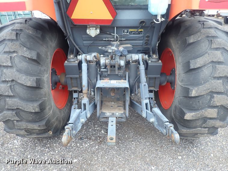 image for item DQ3919 Kubota M6040  tractor