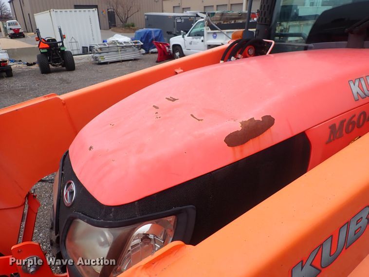 image for item DQ3919 Kubota M6040  tractor