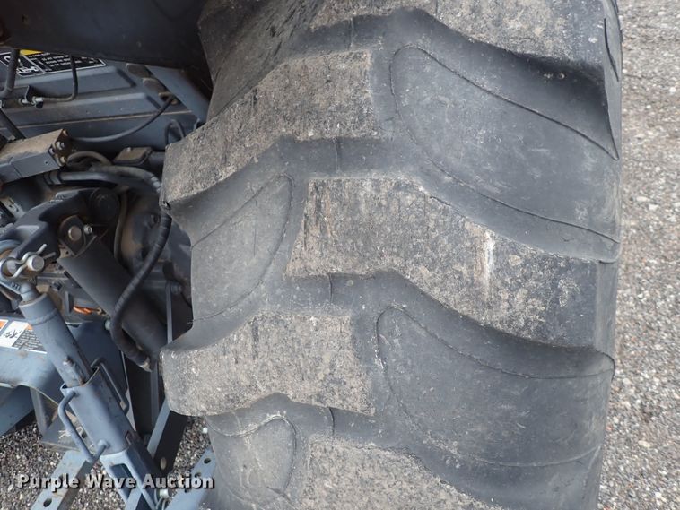 image for item DQ3919 Kubota M6040  tractor