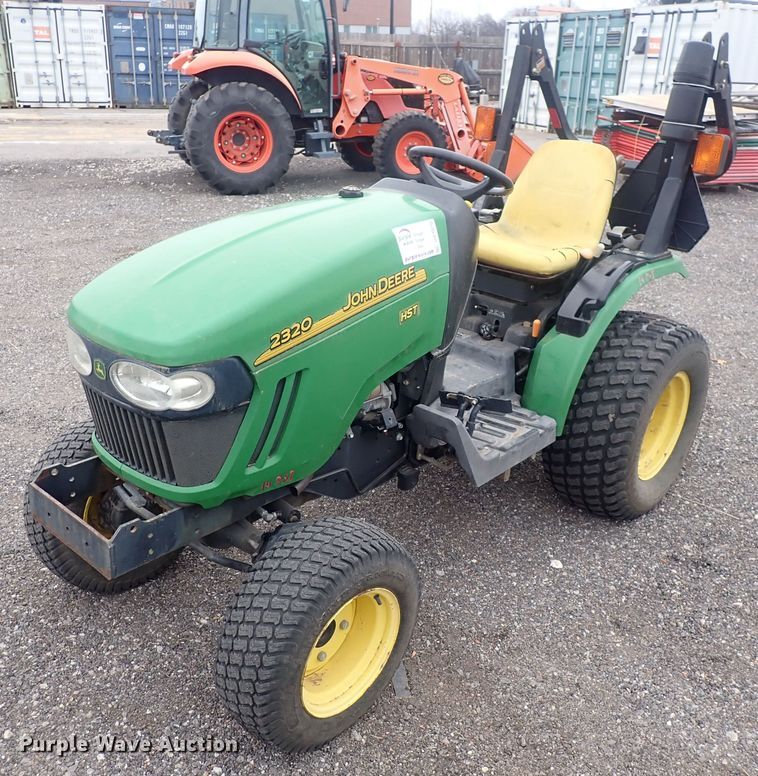 image for item DQ3920 2008 John Deere 2320  tractor