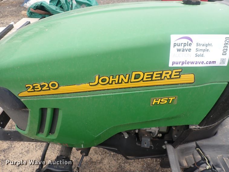 image for item DQ3920 2008 John Deere 2320  tractor