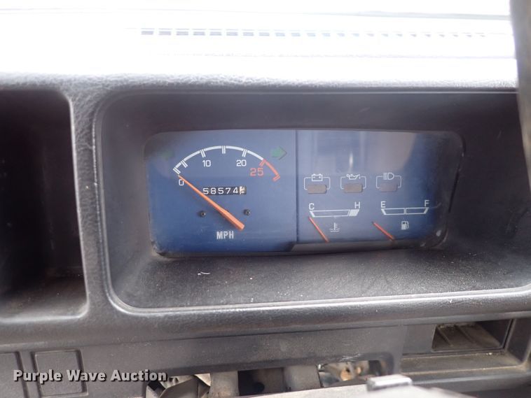 image for item DQ3922 1994 Daihatsu mini truck