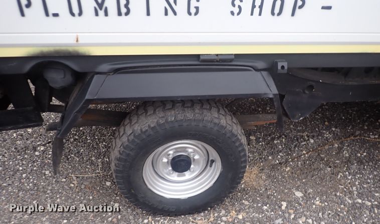 image for item DQ3922 1994 Daihatsu mini truck