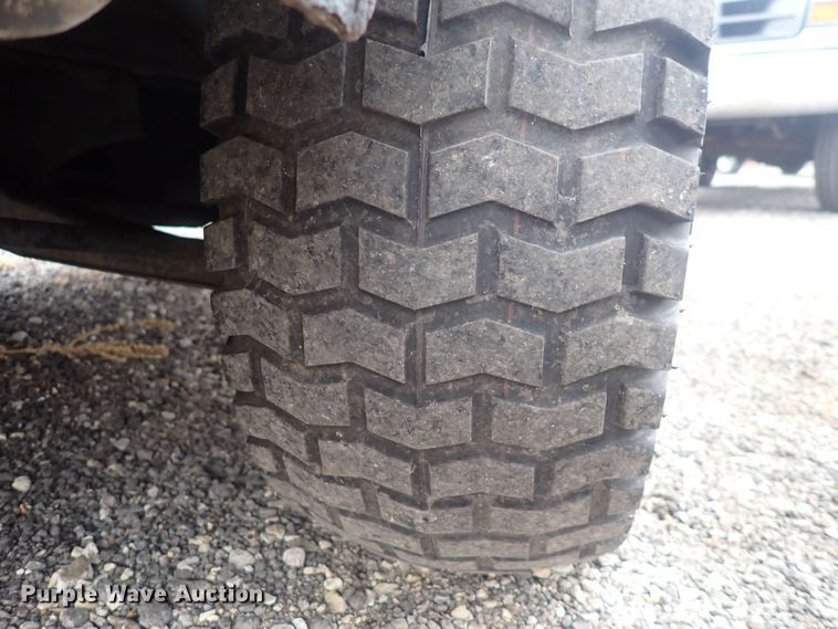 image for item DQ3922 1994 Daihatsu mini truck