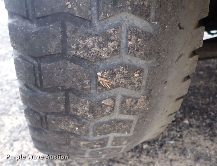 image for item DQ3923 1994 Daihatsu  mini truck