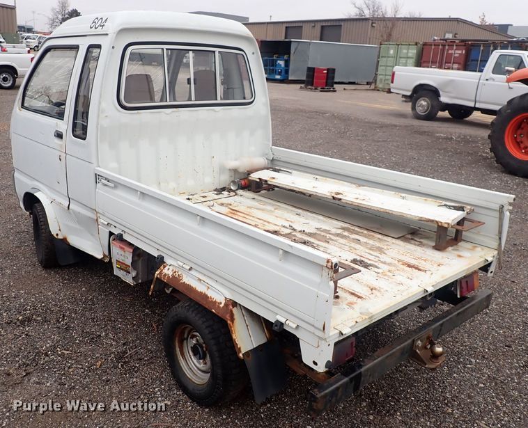 image for item DQ3924 1992 Daihatsu  mini truck