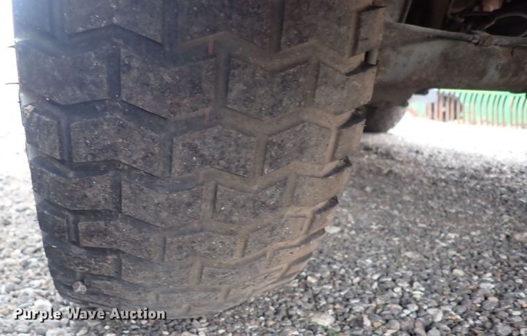 image for item DQ3924 1992 Daihatsu  mini truck