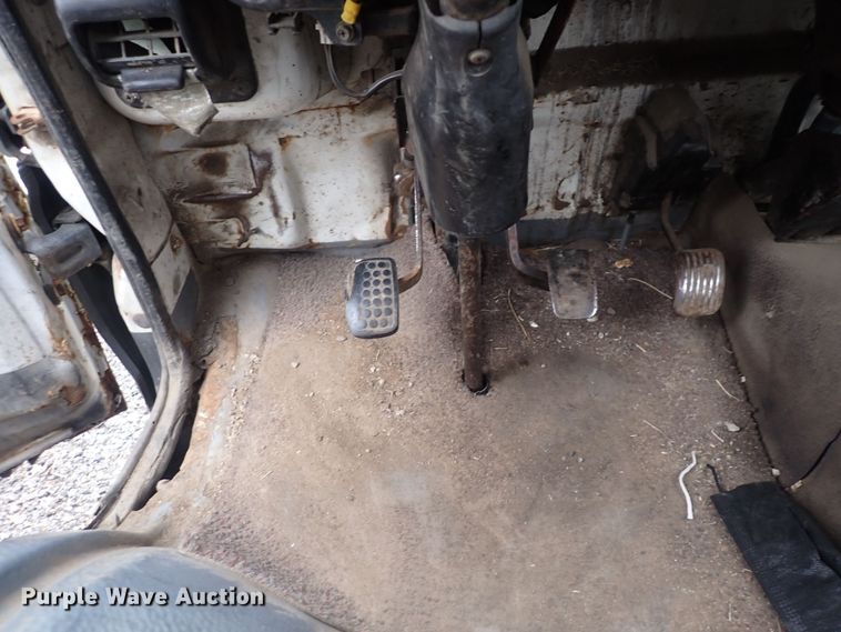 image for item DQ3925 1993 Daihatsu  mini truck