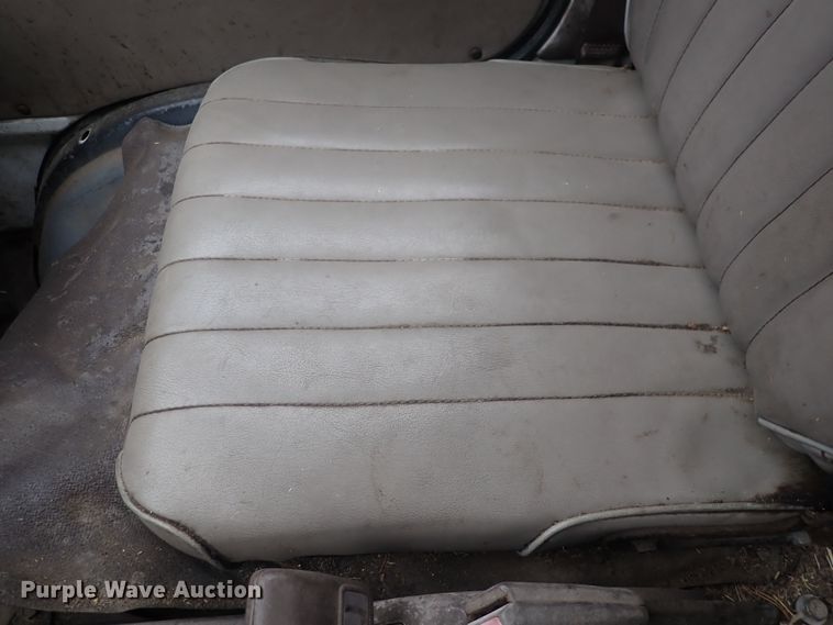 image for item DQ3925 1993 Daihatsu  mini truck